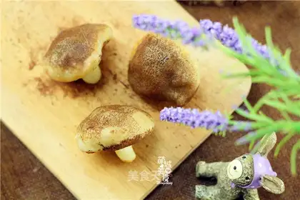 Sweet breakfast mushroom bag