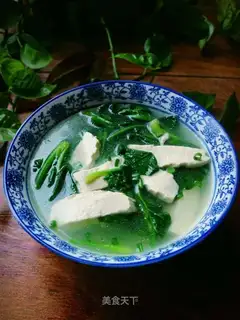 Spinach tofu soup