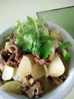 A lamb radish