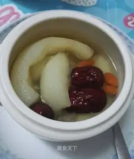 Pear water