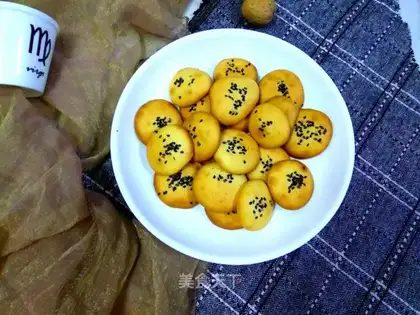 Egg sesame cookies