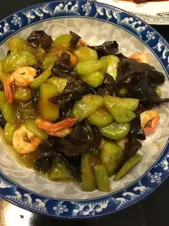 Shrimp cucumber
