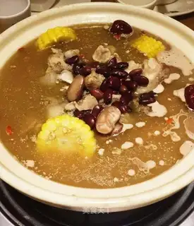 Steak bean soup
