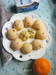 Cranberry potato bread