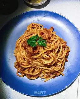 Meat sauce noodles