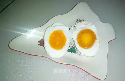 Pickled duck eggs