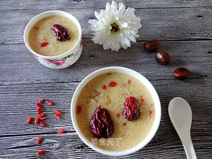 Chestnut red-tree rice porridge