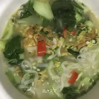 Pickle egg noodles
