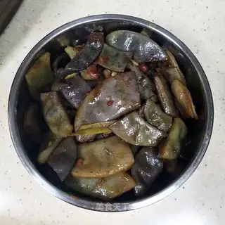 The soy-bulled bean