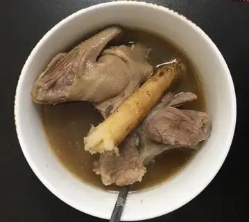 ♪ To make up the pig soup ♪