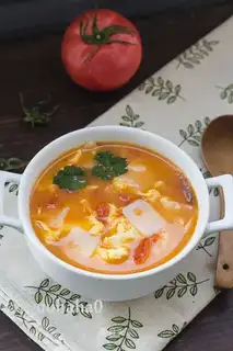 Tomato egg cake soup