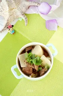 Cracked beef carrot soup