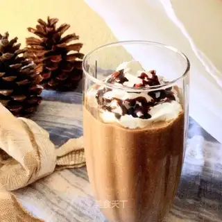 Coco butter and fruit shakes