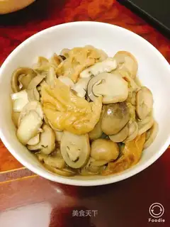 Twin mushroom noodles