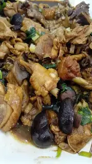 Frozen chickens of mushrooms