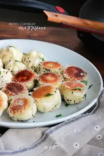 Fresh meat buns