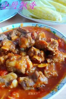 Ribs with tomato sauce