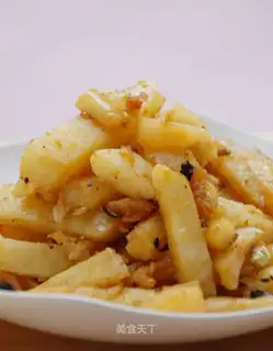 Spicy potato chips