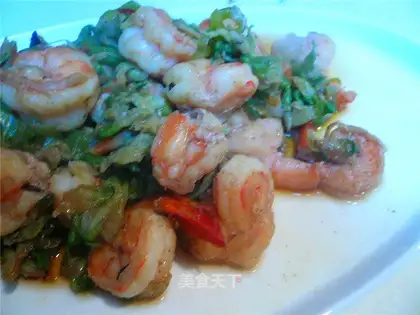 Shrimp shrimp with sophora flowers