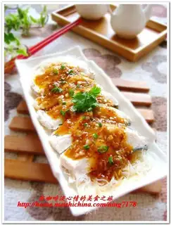Soft grass carp slices