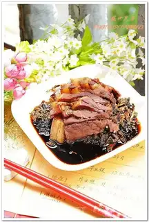 braised pork with dried plum vegetables