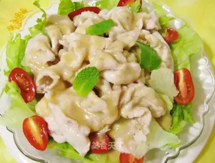 sliced meat and lettuce salad