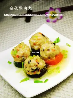 Mixed stuffed meatballs