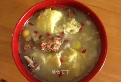 Stewed pheasant with durian