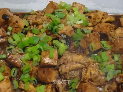 Stir fried tofu eggs