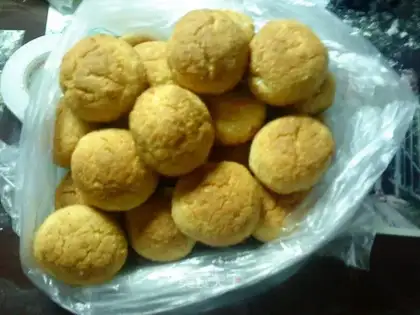 Coconut silk balls