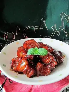 Soviet-style braised pork