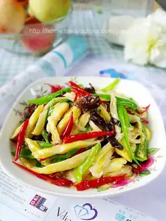 Hand-shredded mushroom