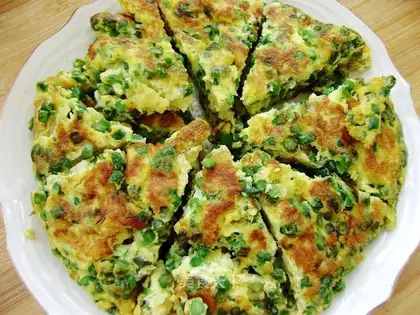 Fried egg and cowpea corner