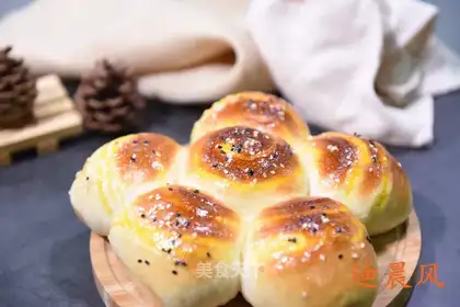 Golden Jade is full of bread
