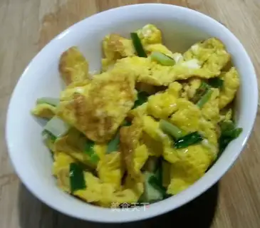 Onion fried eggs