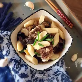 Pork bones