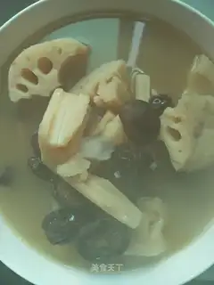 Red-tree soup