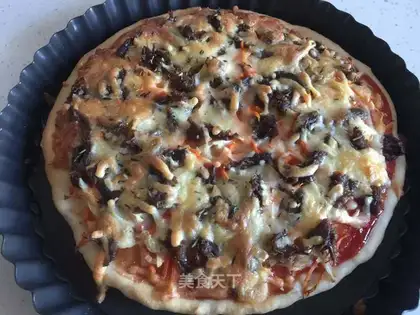 Beef pizza