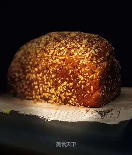 Black gravy toast