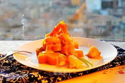 Cheese and pumpkin pinefish