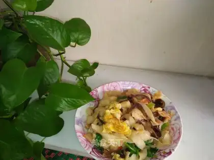 Scratch the noodles