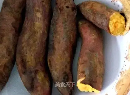 Roast potatoes