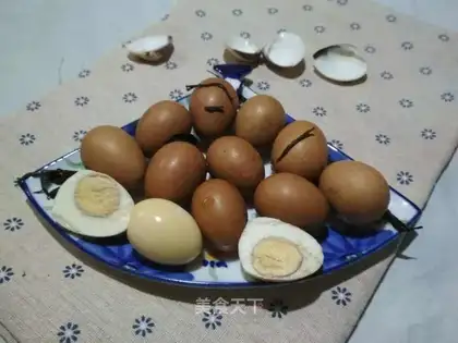 Tea eggs