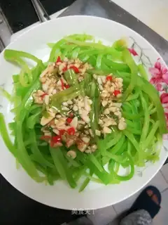 Garlic nest