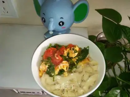 Tomato egg and scissor