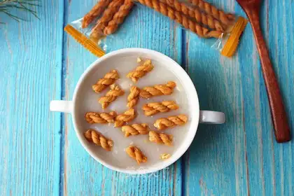 Almond oil tea