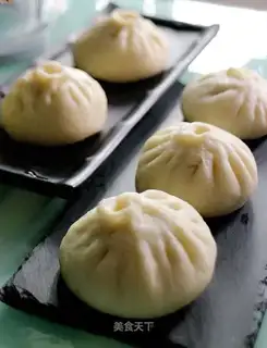 Meat buns