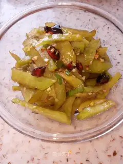 Spicy pickles