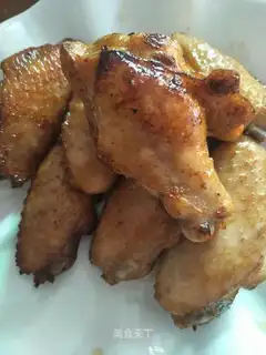 Roasted chicken wings