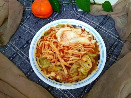 Spicy noodles for eggs